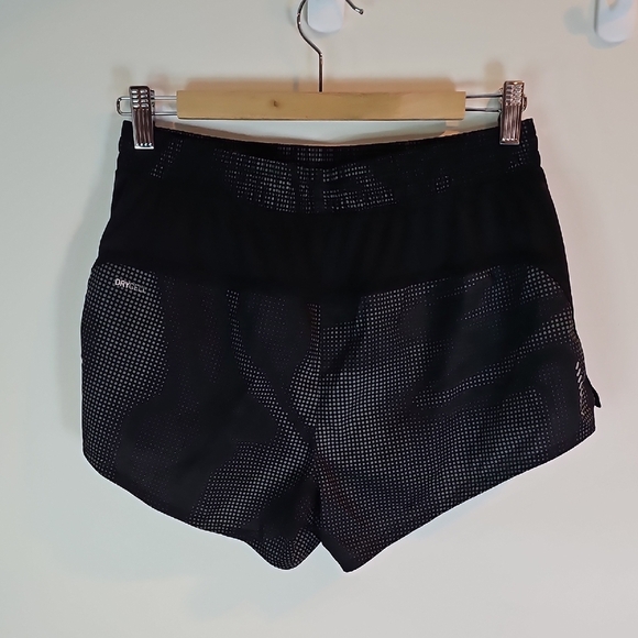 Puma Women's Black Athletic Shorts - Picture 3 of 8